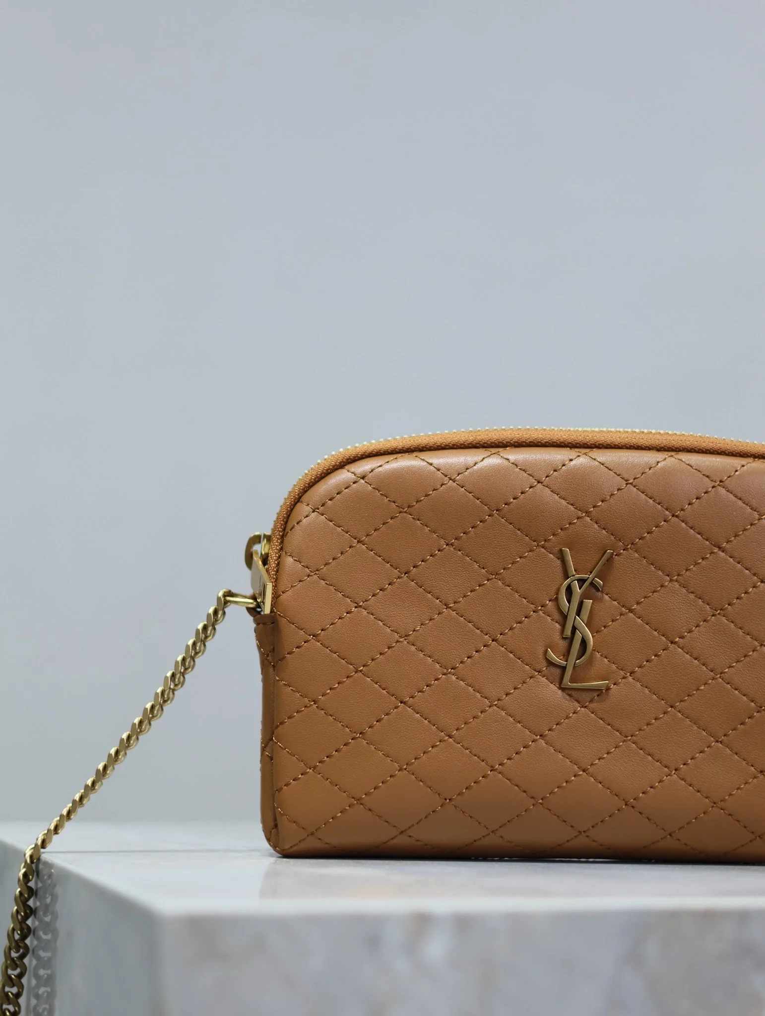 GABY ZIPPED POUCH 19 IN CARAMEL BROWN QUILTED LAMBSKIN GOLD HARDWARE