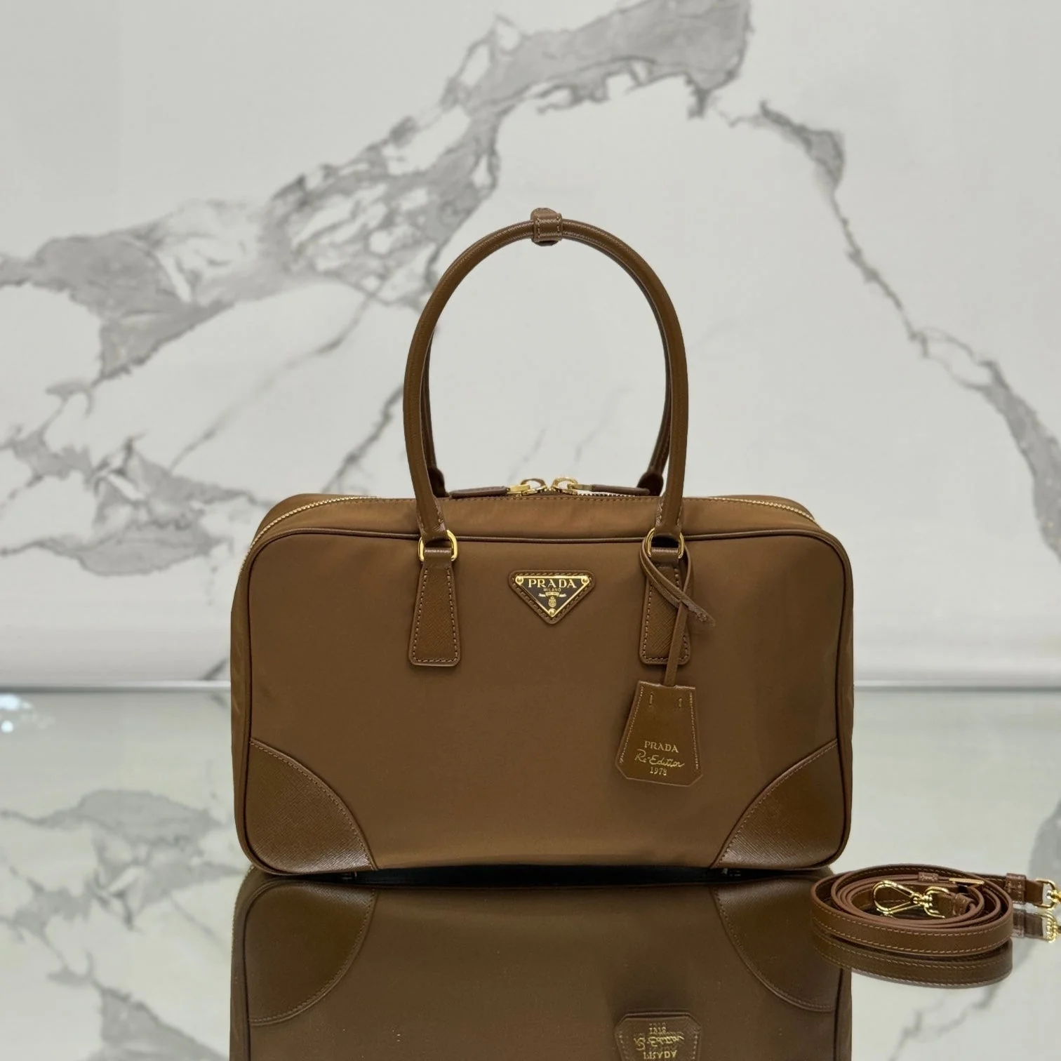 LARGE TOP HANDLE BAG 35 IN CHERRY WOOD NYLON AND CALFSKIN TRIM