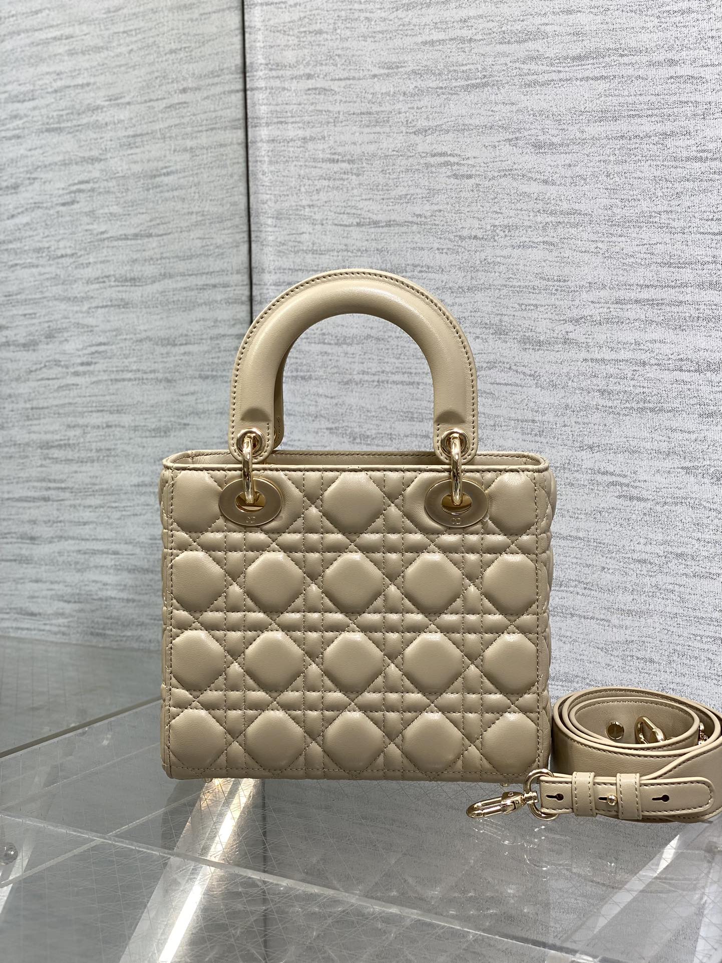 DIOR 25S LADY DIOR BAG 20 IN SAND BEIGE CALFSKIN CHARM PEARL EMBELLISHMENTS