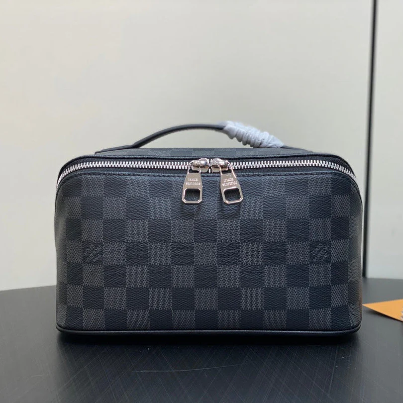 TOILETRY BAG 24 IN BLACK DAMIER GRAPHITE CANVAS