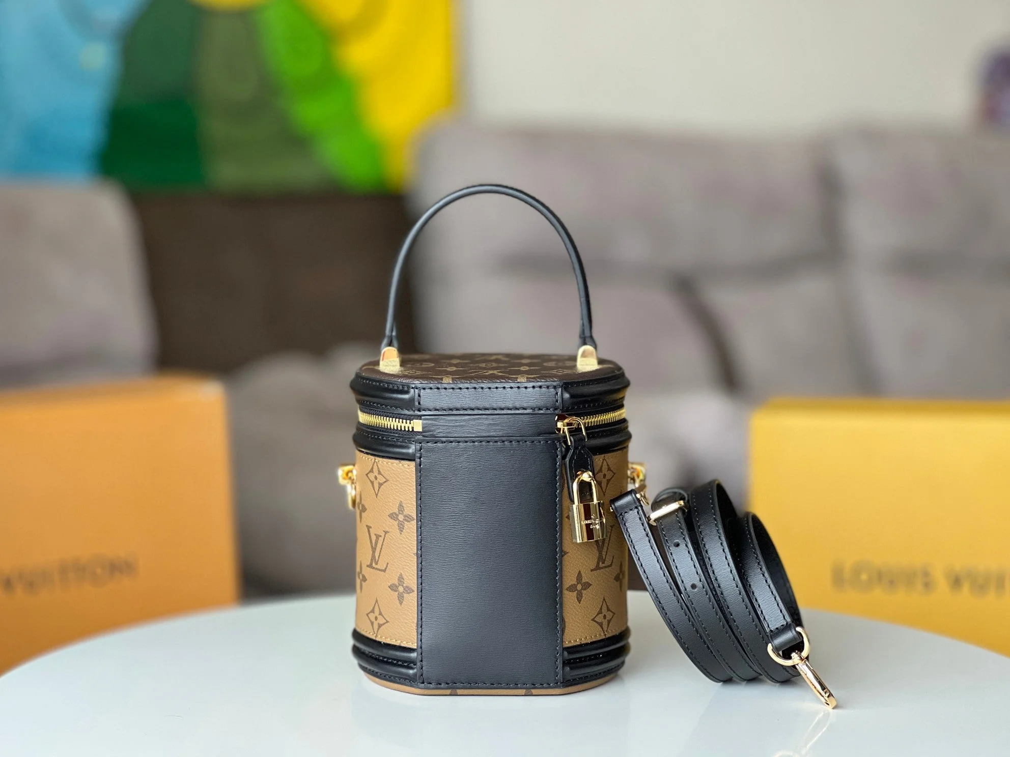 LV 25S PETIT NOE  16 IN BROWN MONOGRAM COATED CANVAS LEATHER TRIM BLACK