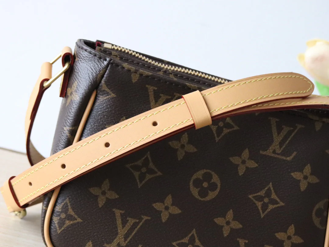 LV 25S SHOULDER BAG 19 IN BROWN MONOGRAM CALFSKIN GOLD HARDWRE