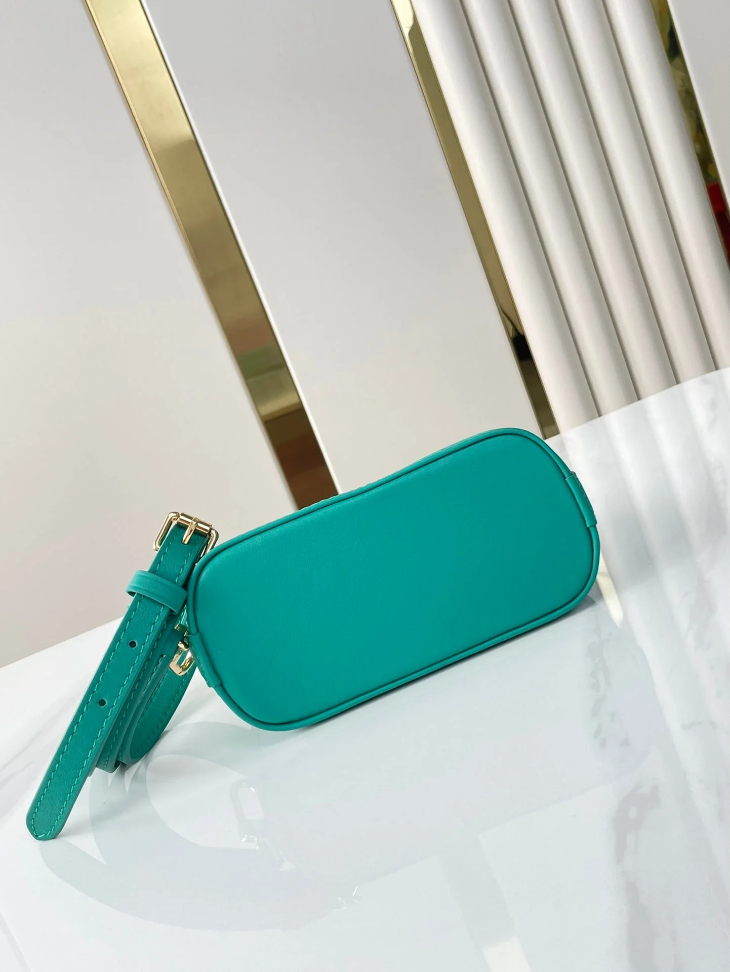 NANO ALMA 18 IN TURQUOISE QUILTED LAMBSKIN GOLD HARDWARE