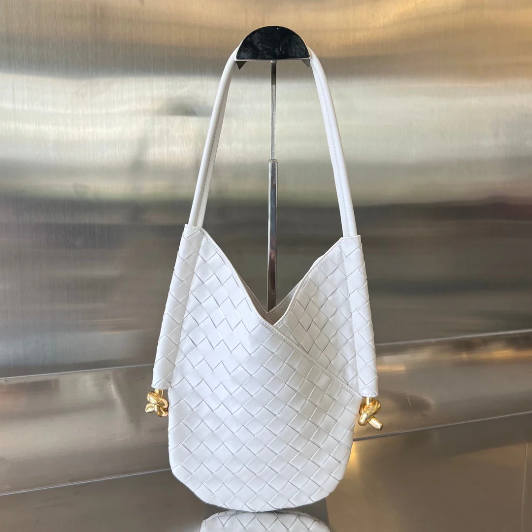MINI SOLSTICE 30 WHITE LAMBSKIN