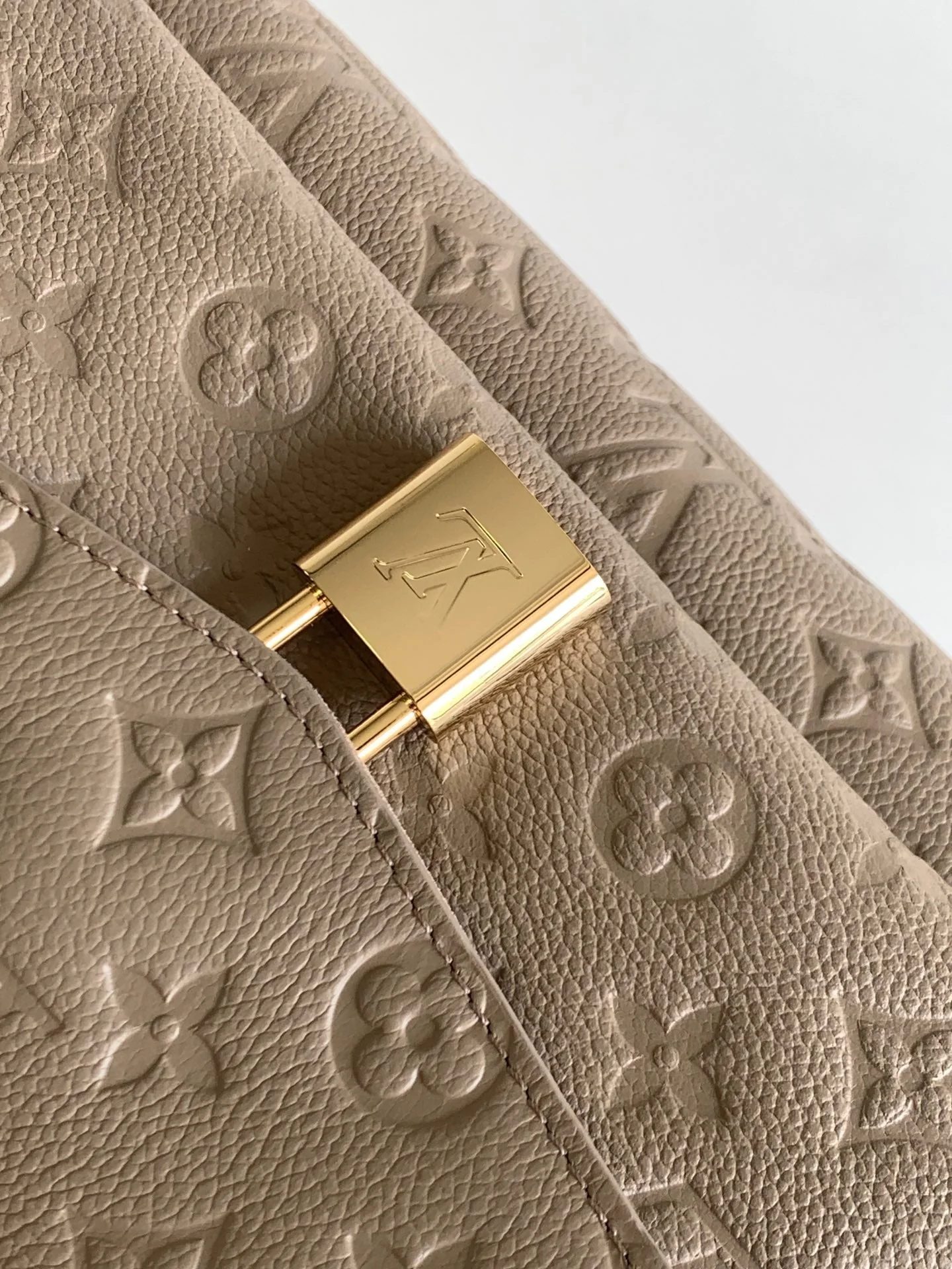 ANYTIME FLAP BAG 30 IN GRAY MONOGRAM CALFSKIN