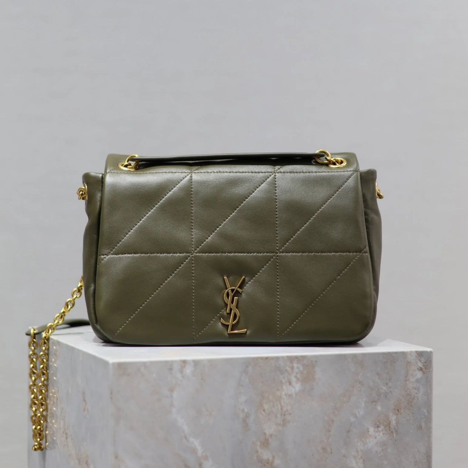 YSL 25S JAMIE 25 IN LIGHT MUSK LAMBSKIN GOLD HARDWRE