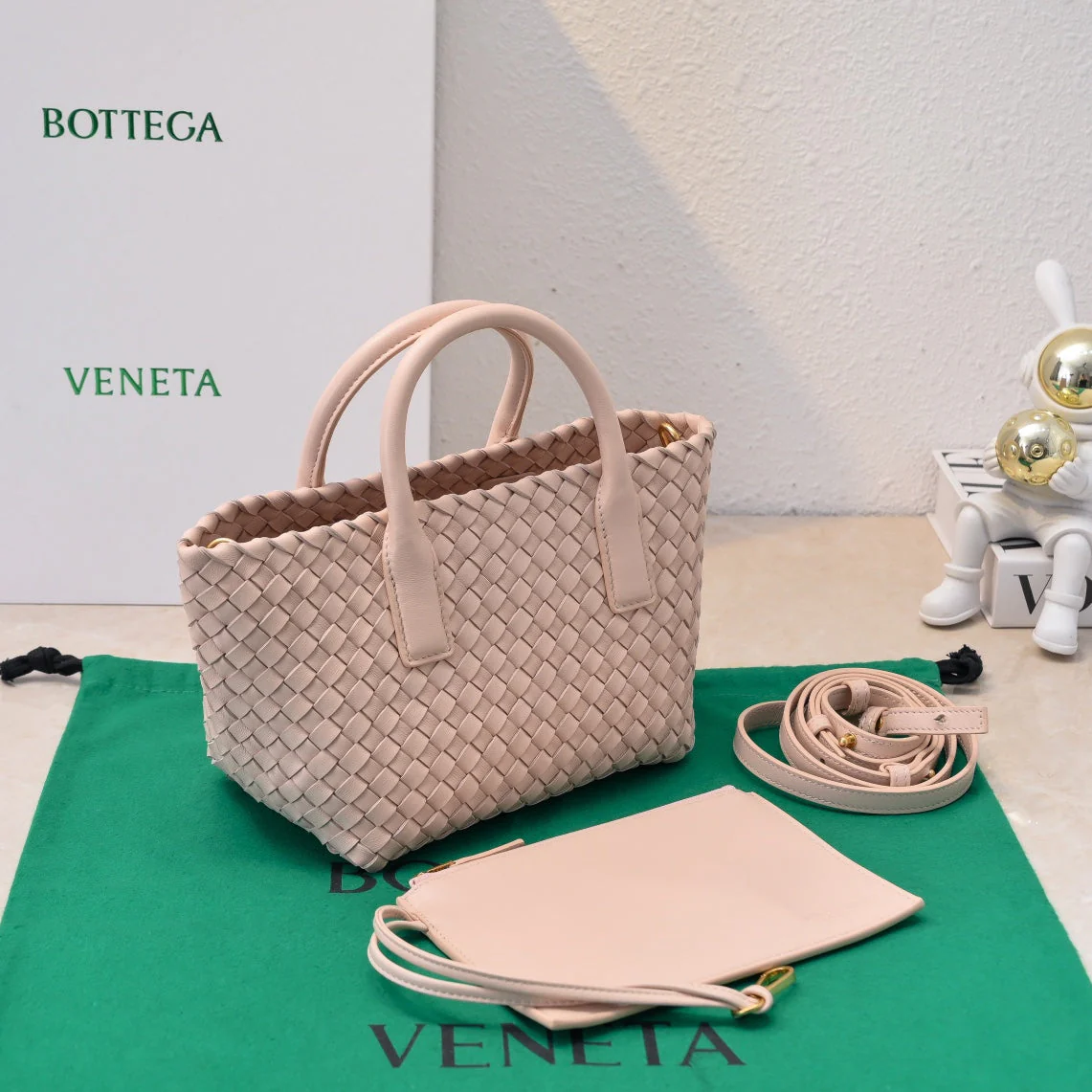 Mini Cabat 20cm Beige Lambskin Ghw