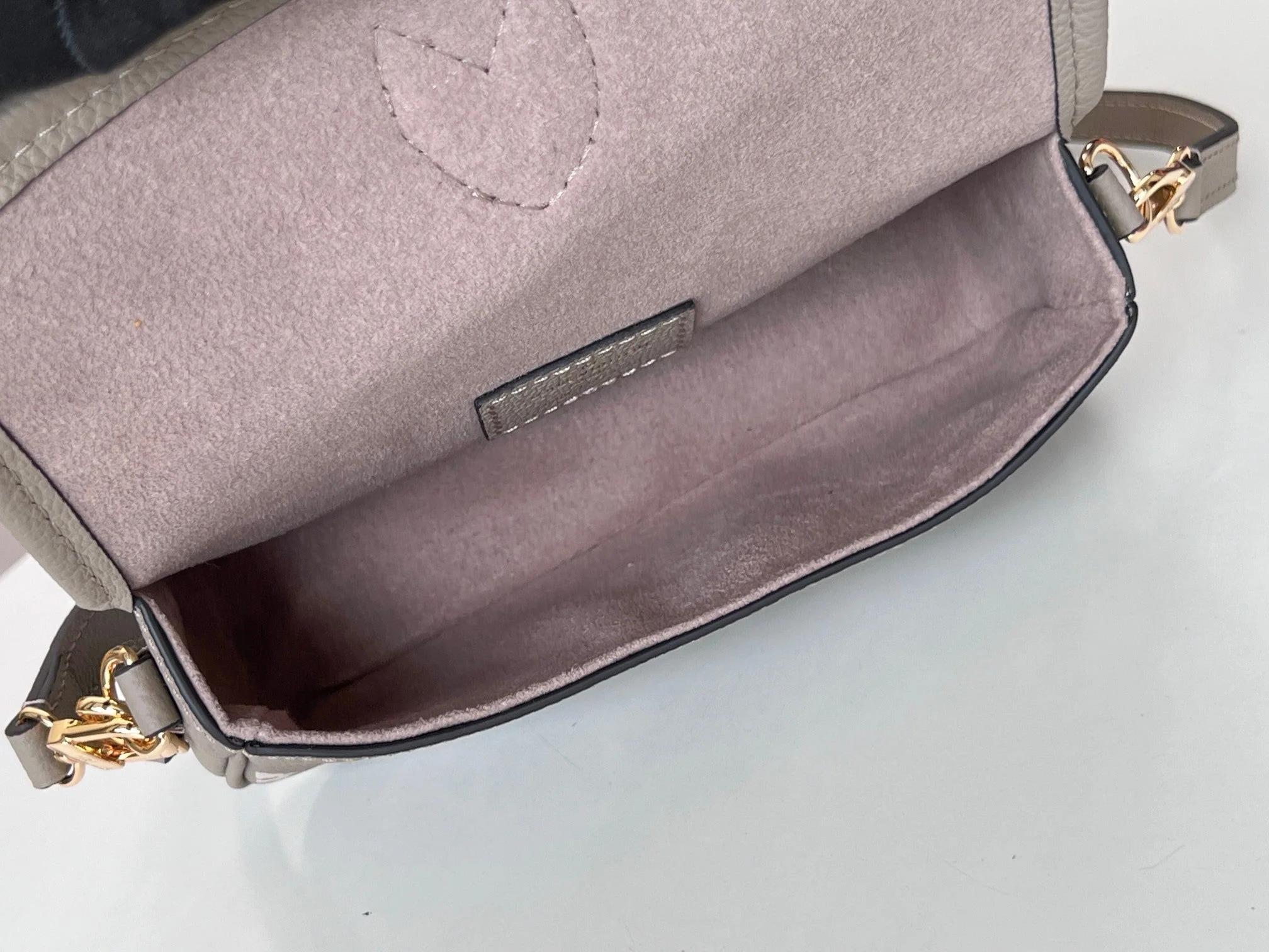 LV 25S MINI NANO DIANE 19 IN TOURTERELLE WHITE MONOGRAM EMPREINTE LEATHER GOLD HARDWARE