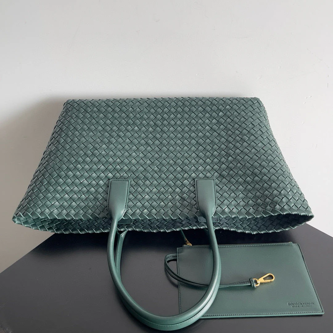 BOTTEGA VENETA 25S LARGE CABAT BAG 51 IN DEEP SLATE GREEN LAMBSKIN