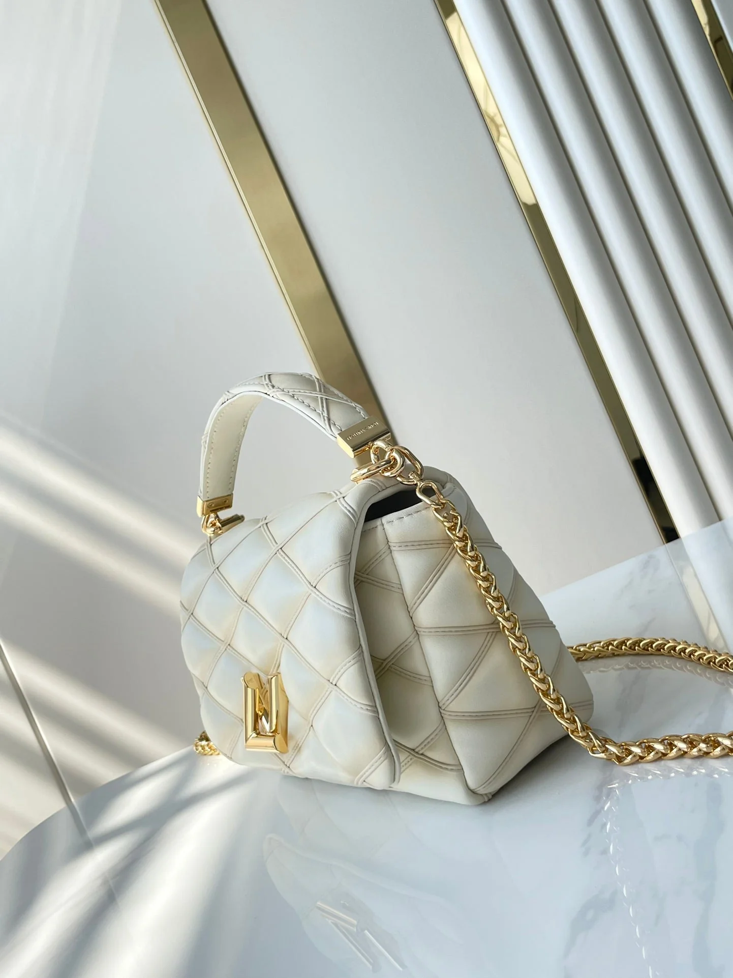 GO-14 PM 20 IN CREAM QUILTED LAMBSKIN GOLD HARDWARE