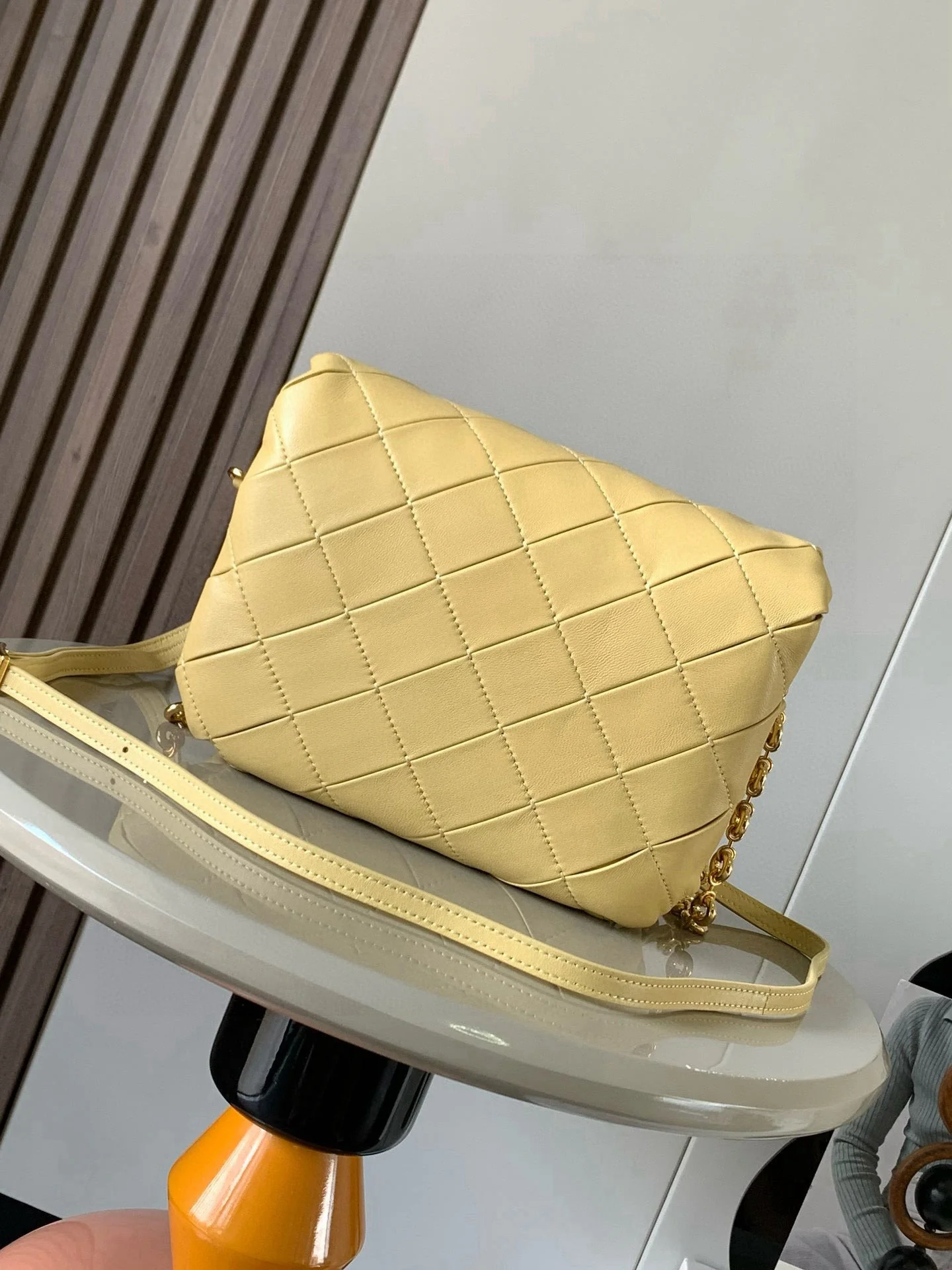 LOEWE 25S PUFFER GOYA BAG 23 IN LIGHT YELLOW NAPPA LAMBSKIN
