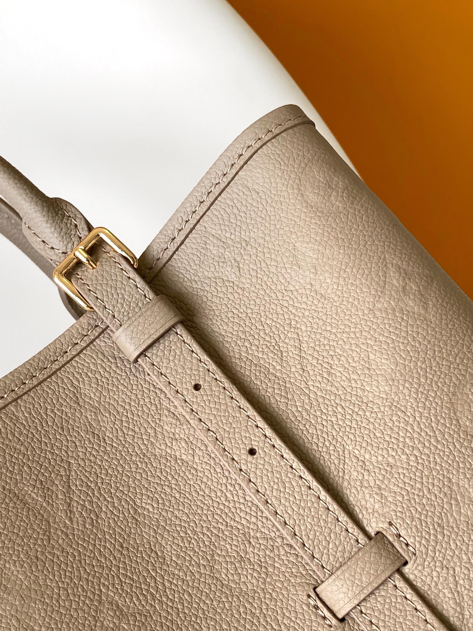 LV 25S BABYLONE TOTE GM BAG 37 IN TOURTERELLE GREY CALFSKIN GOLD HARDWARE