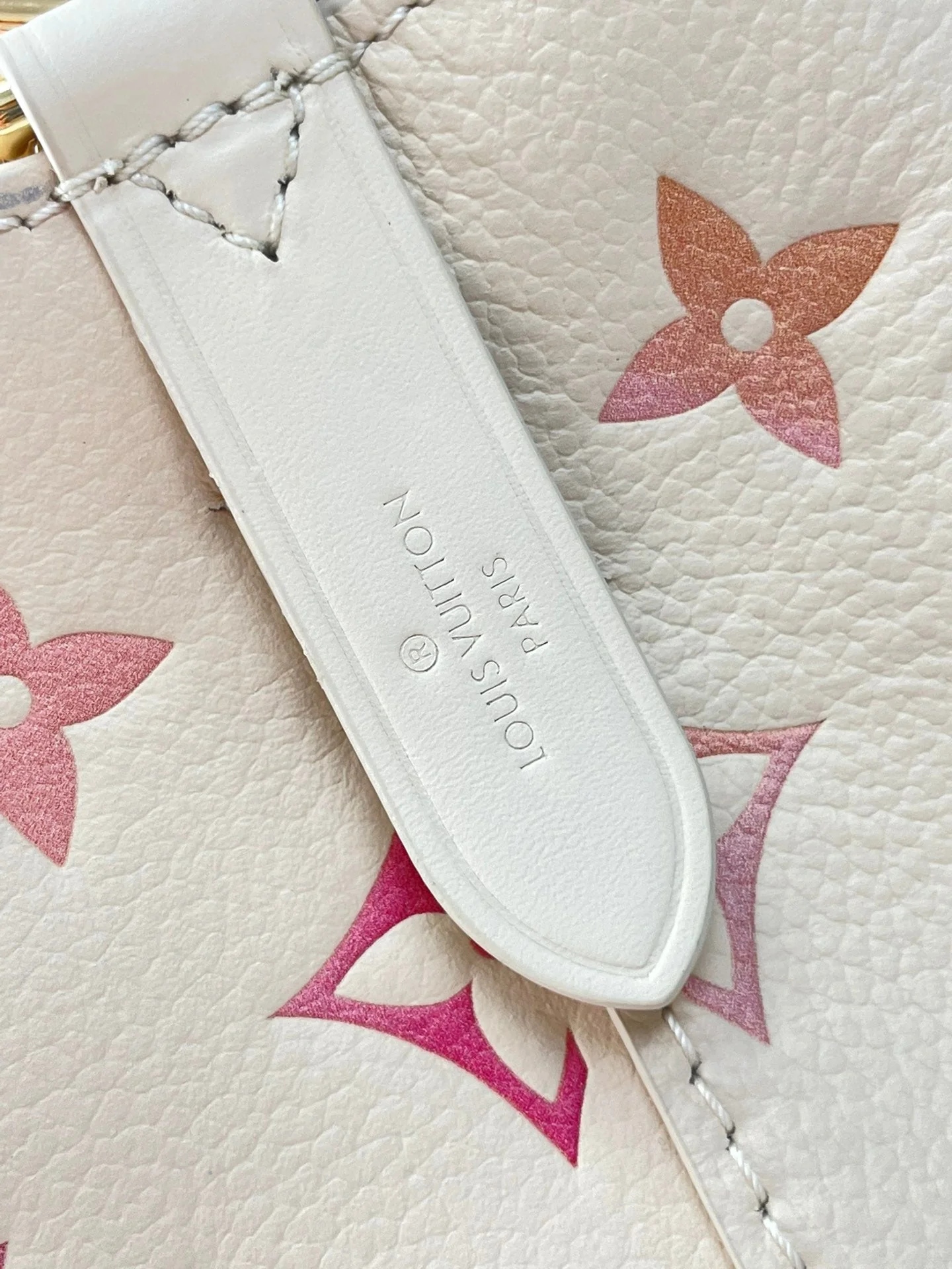 NÉONOÉ BB 20 IN SUNRISE AQUARELLE MONOGRAM EMPREINTE LEATHER