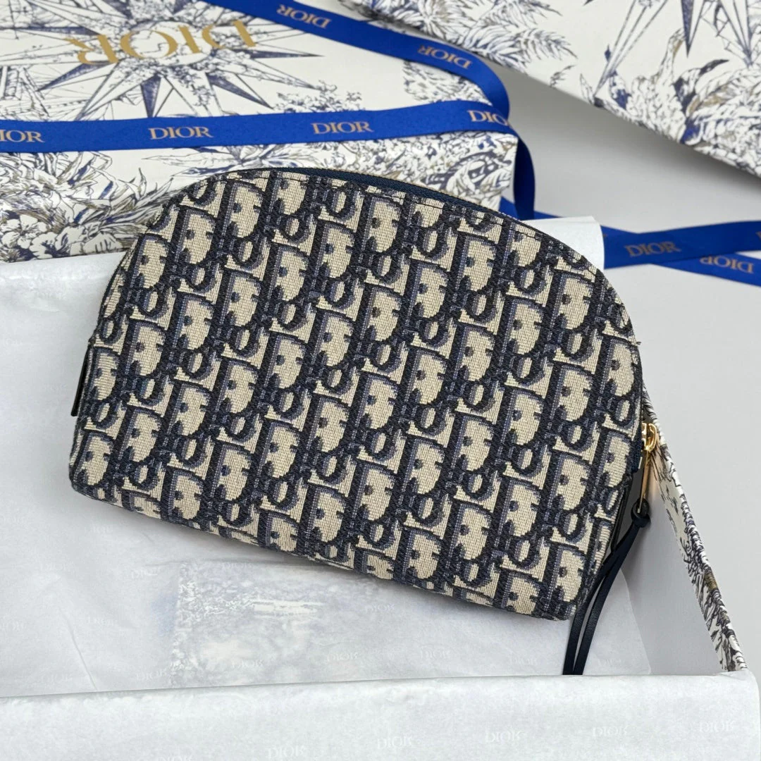 DIOR 25S 30 MONTAIGNE CLUTCH BAG 24 IN BLUE DIOR OBLIQUE JACQUARD