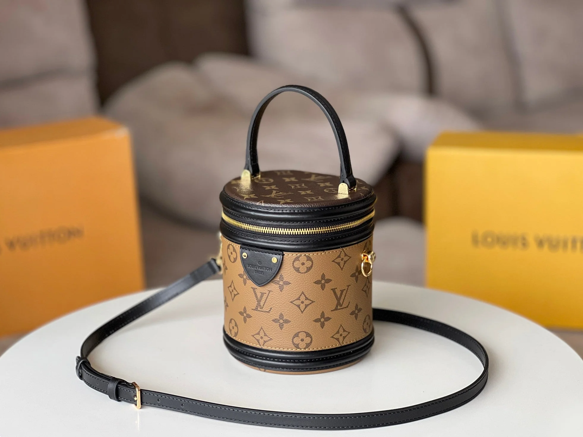 LV 25S PETIT NOE  16 IN BROWN MONOGRAM COATED CANVAS LEATHER TRIM BLACK