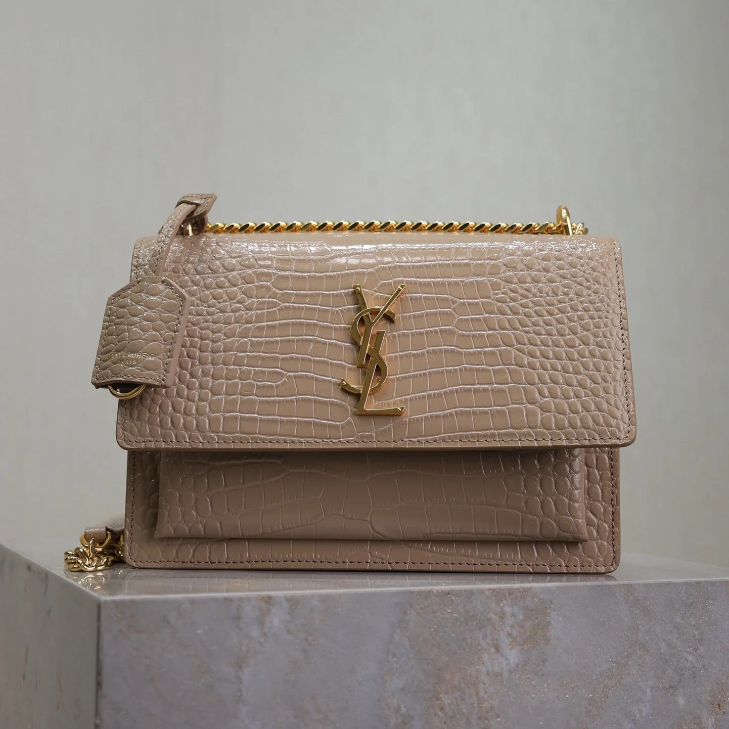 YSL 25S SUNSET MEDIUM 22 IN NUDE CROCODILE-EMBOSSED SHINY CALFSKIN GOLD HARDWRE