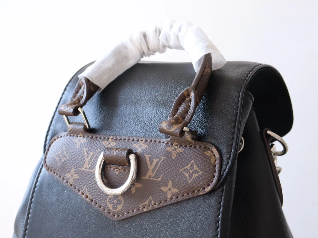 LV 25S MONTSOURIS VIBE 35 IN BLACK LAMBSKIN SILVER HARDWRE