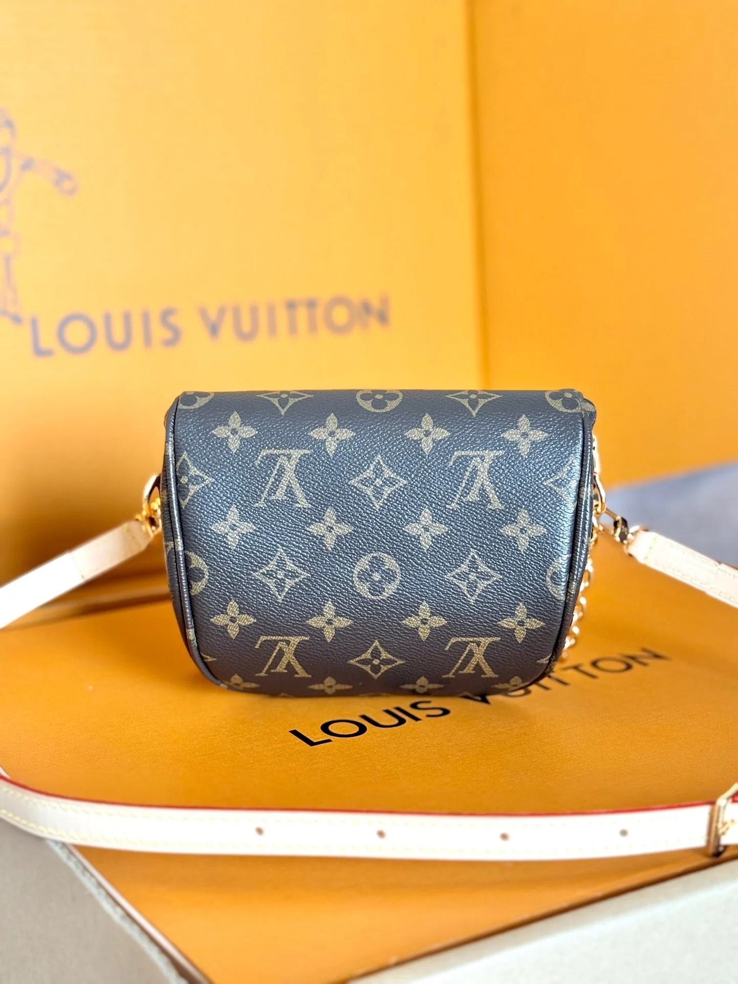 LV 25S MINI BUMBAG 17 IN BROWN CANVAS MONOGRAM CHERRY PRINT GOLD HARDWARE