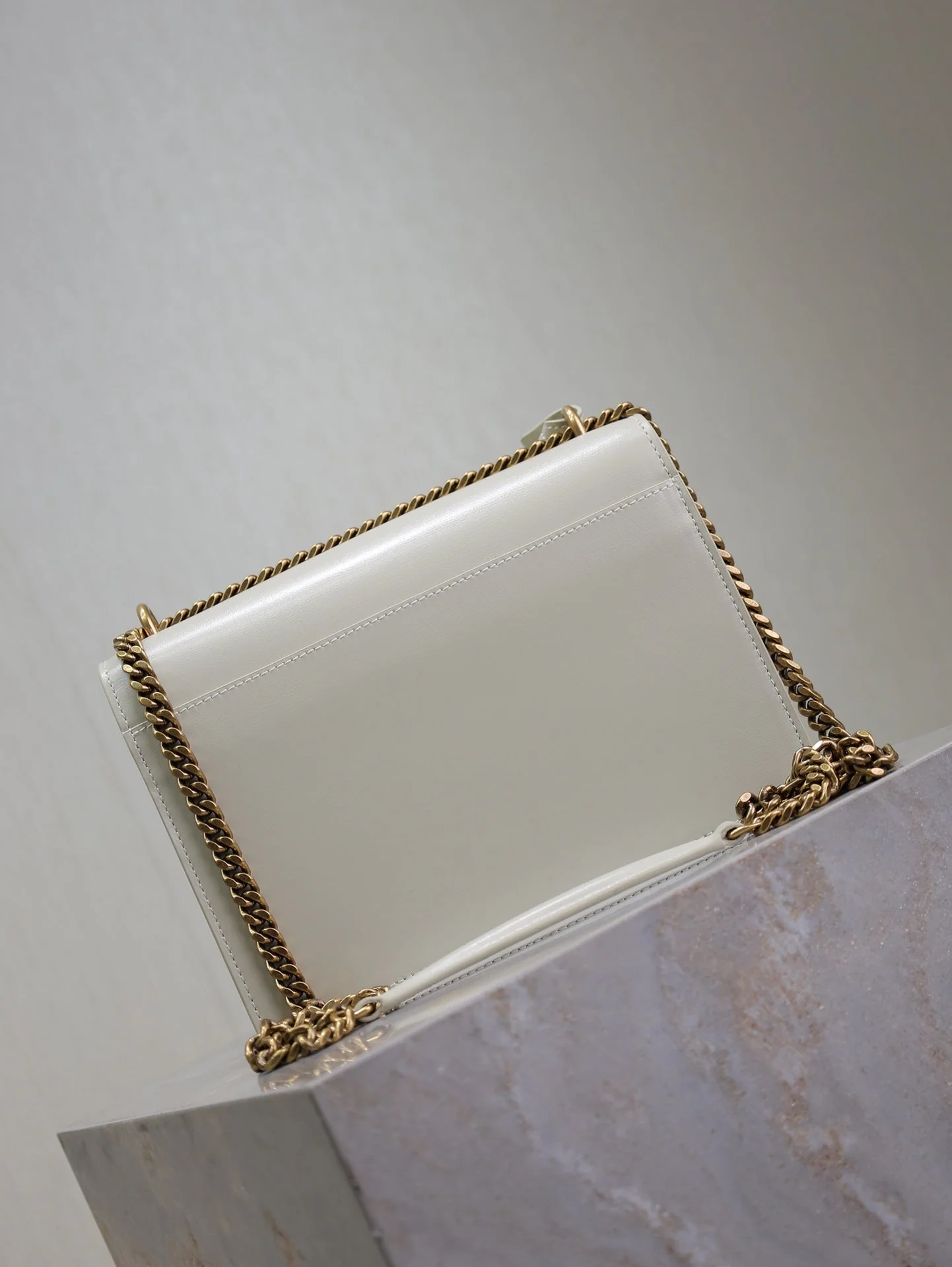 YSL 25S SUNSET BAG 22 IN IVORY CALFSKIN GOLD HARDWRE