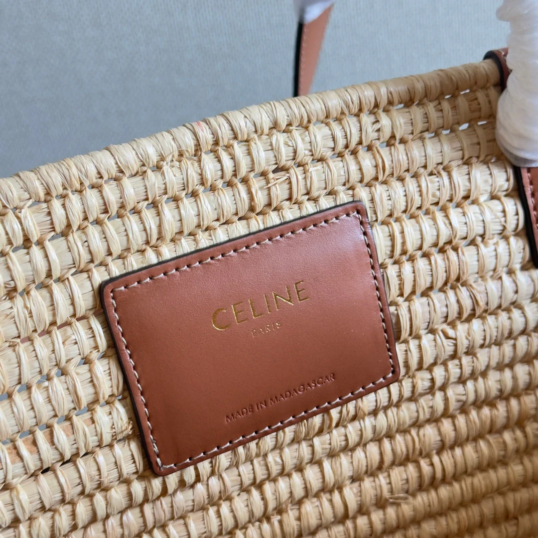 CLASSIC PANIER MEDIUM BRAIDED TRIOMPHE 47 IN BEIGE RAFFIA AND CALFSKIN