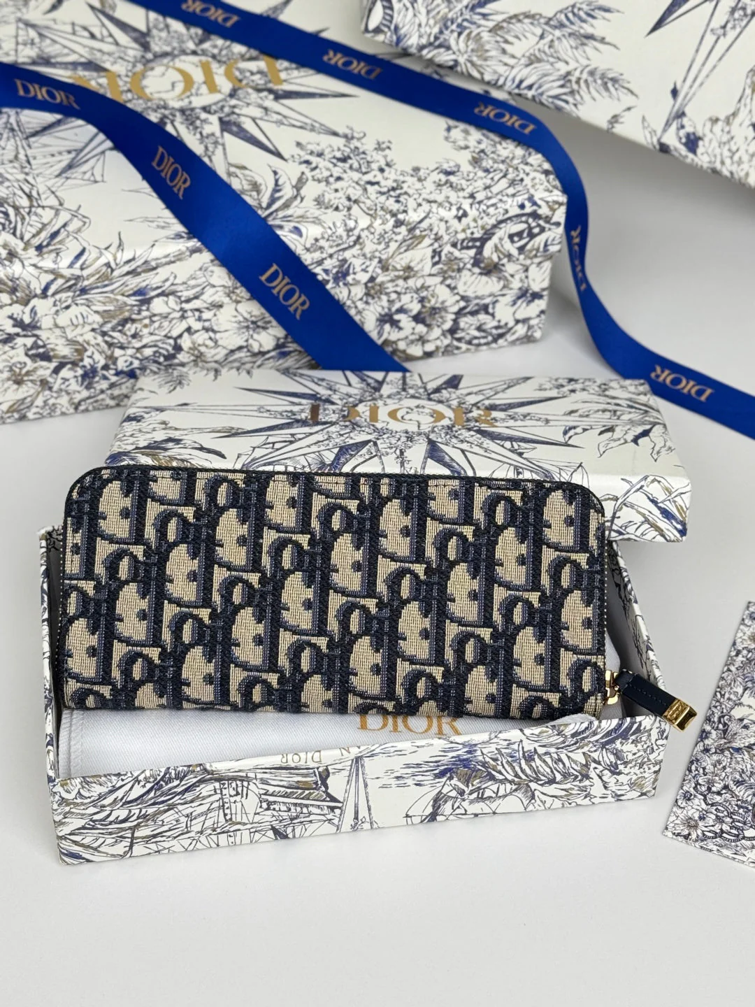 DIOR 25S LONG ZIPPER WALLET 19 IN BLUE OBLIQUE JACQUARD CANVAS