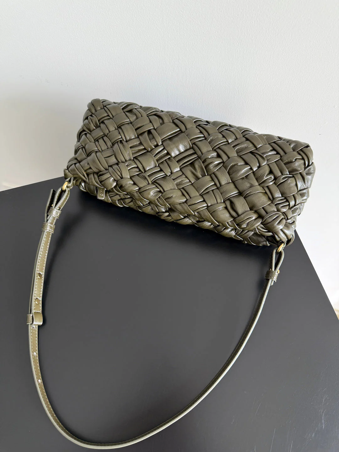 KELIMERO CHA-CHA CLUTCH 28.5 IN DARK GREEN LAMBSKIN