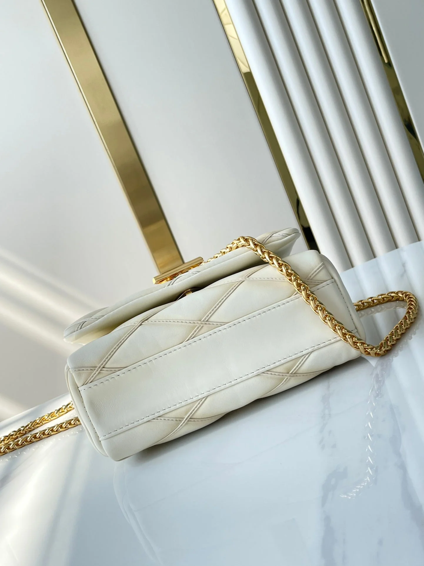 GO-14 PM 20 IN CREAM QUILTED LAMBSKIN GOLD HARDWARE
