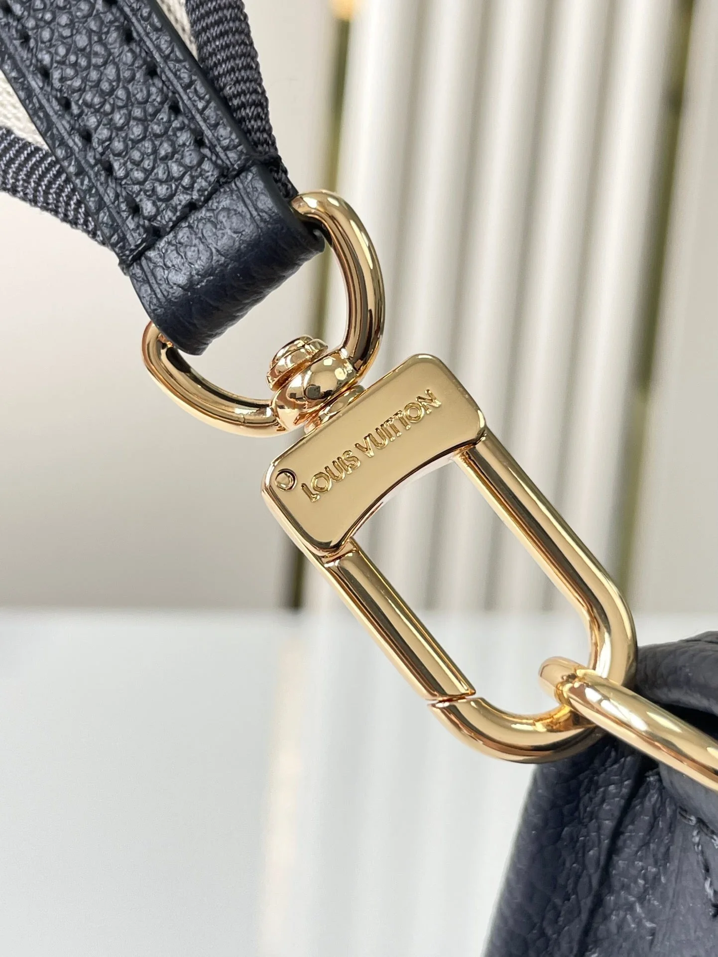 DIANE 23 IN DARK NAVY CREAM MONOGRAM EMPREINTE LEATHER