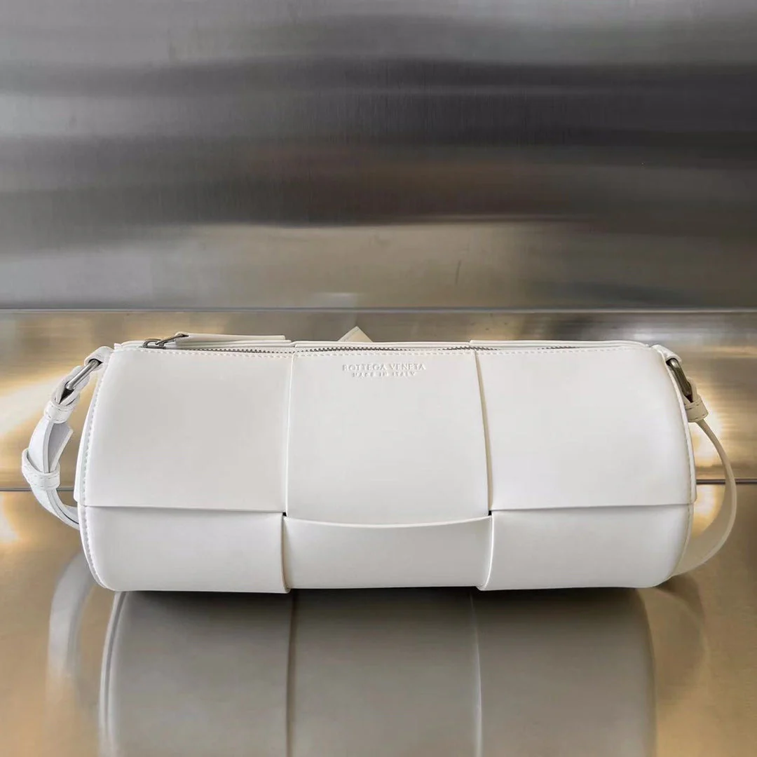 CYLINDER CASSETTE 30 IN WHITE CALFSKIN