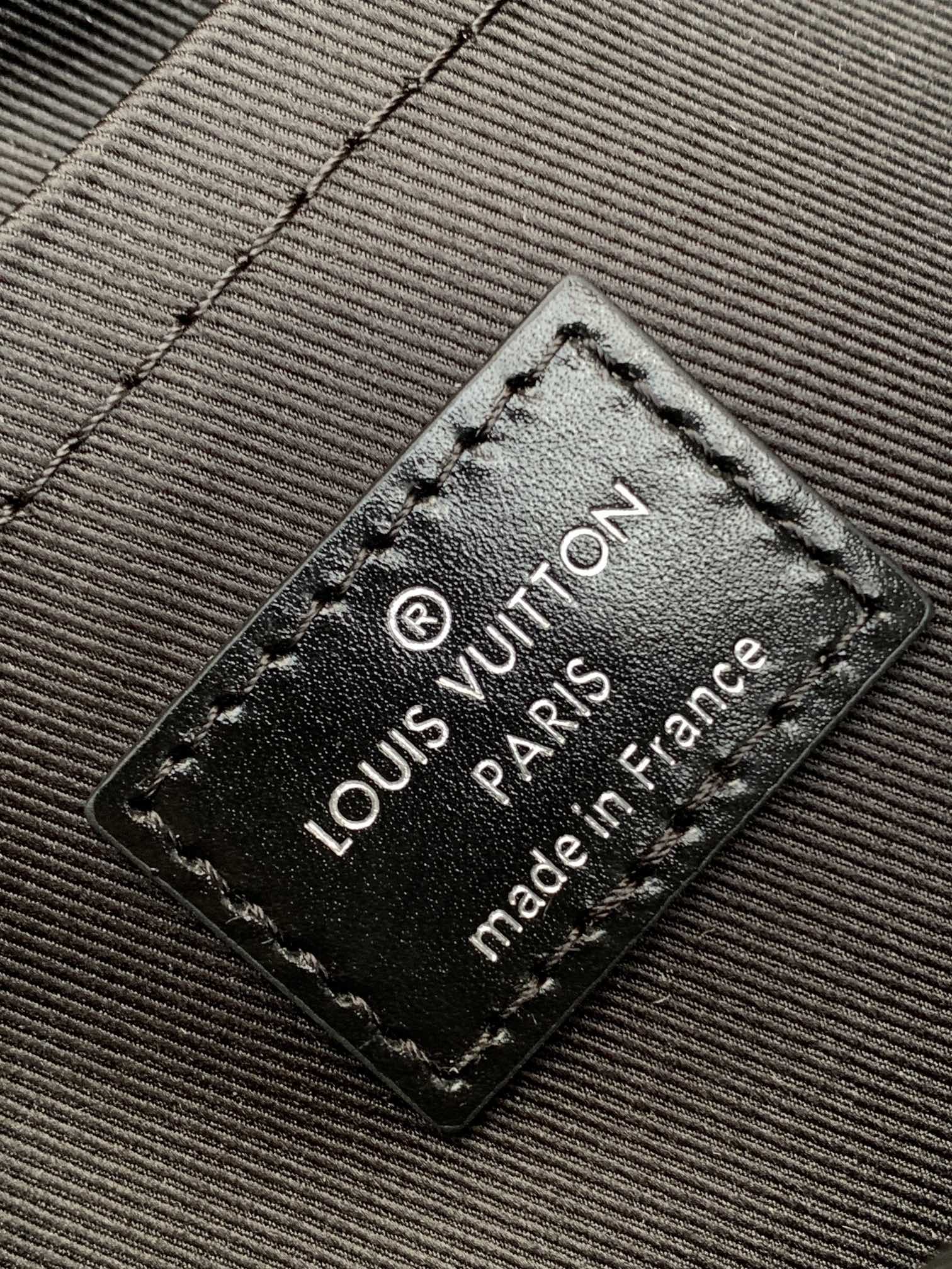 LV 25S NIL BAG 25 IN BLACK CALFSKIN SILVER HARDWARE