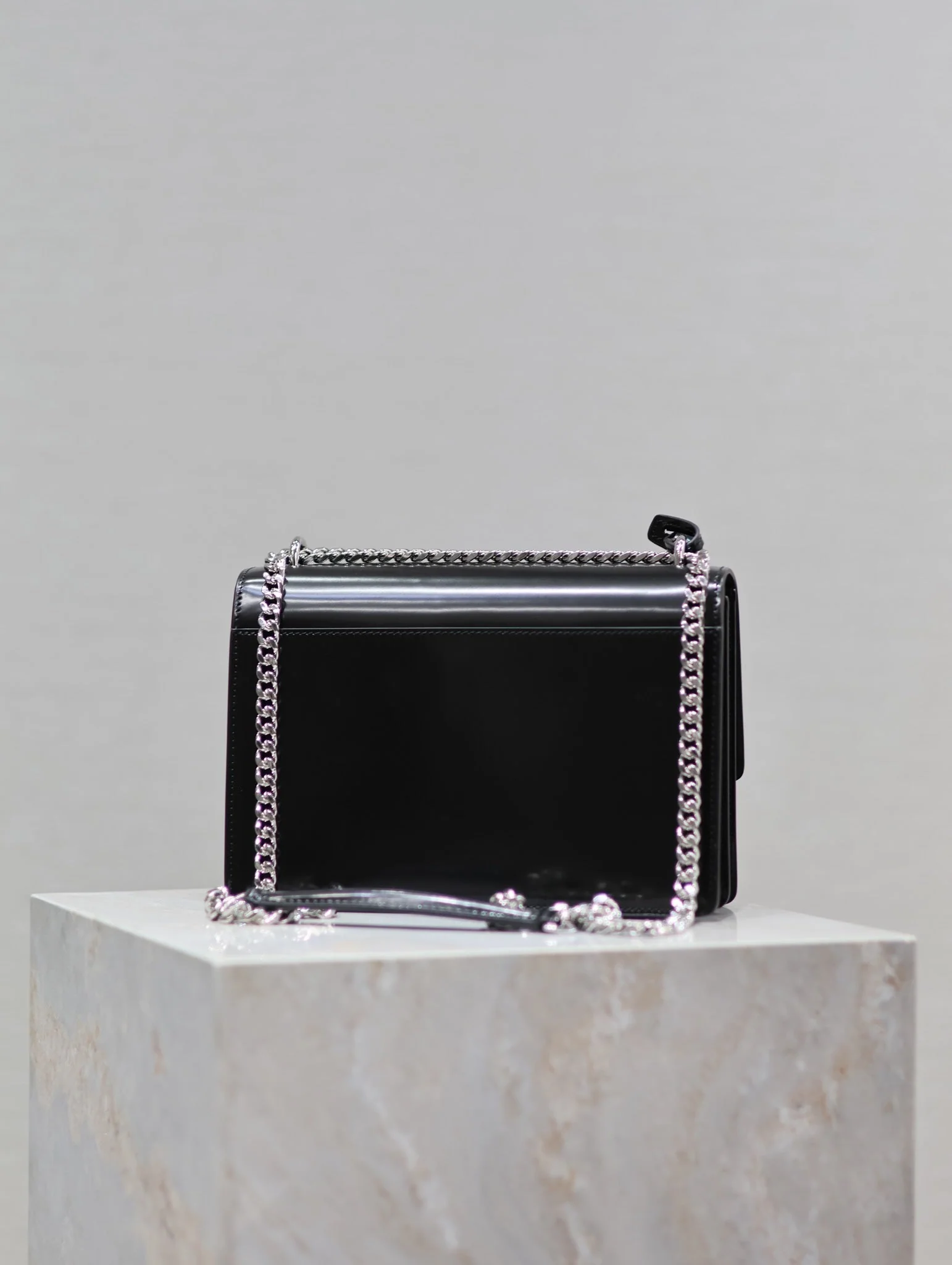 YSL 25S SUNSET MEDIUM 22 IN BLACK SHINY CALFSKIN SILVER HARDWRE