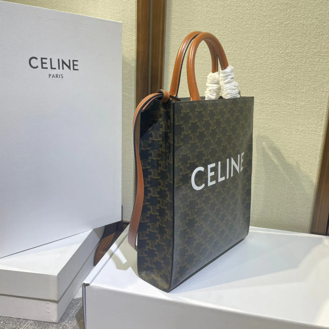 TRIOMPHE  32 BLUE IN PATTERN CALFSKIN