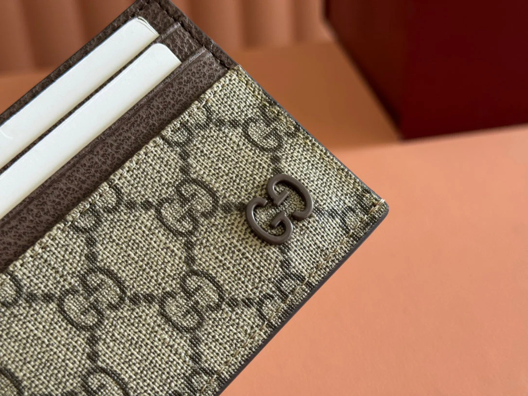GG CARD CASE 10 IN BEIGE AND BROWN GG CALFSKIN