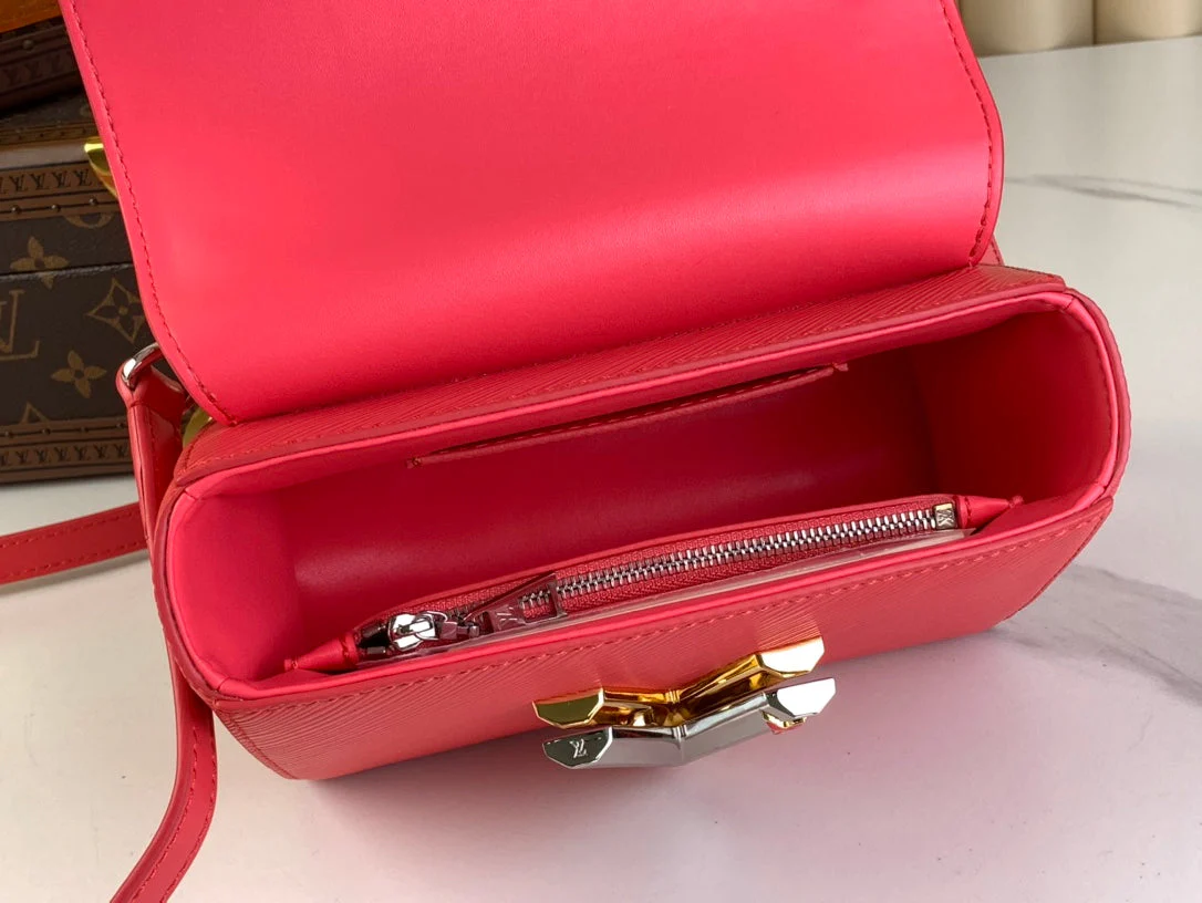 TWIST PM 19 IN RED EPI LEATHER GOLD AND SILVER HARDWARE
