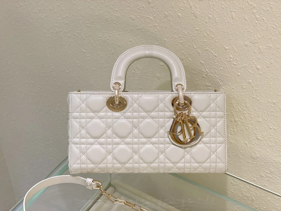 MEDIUM LADY D-JOY 26 WHITE LAMBSKIN