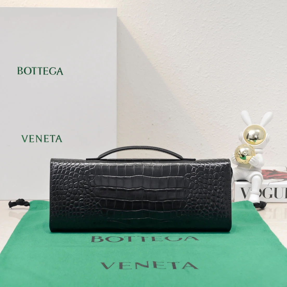 BV Long Clutch Andiamo 31 Black Crocodile Calfskin Ghw