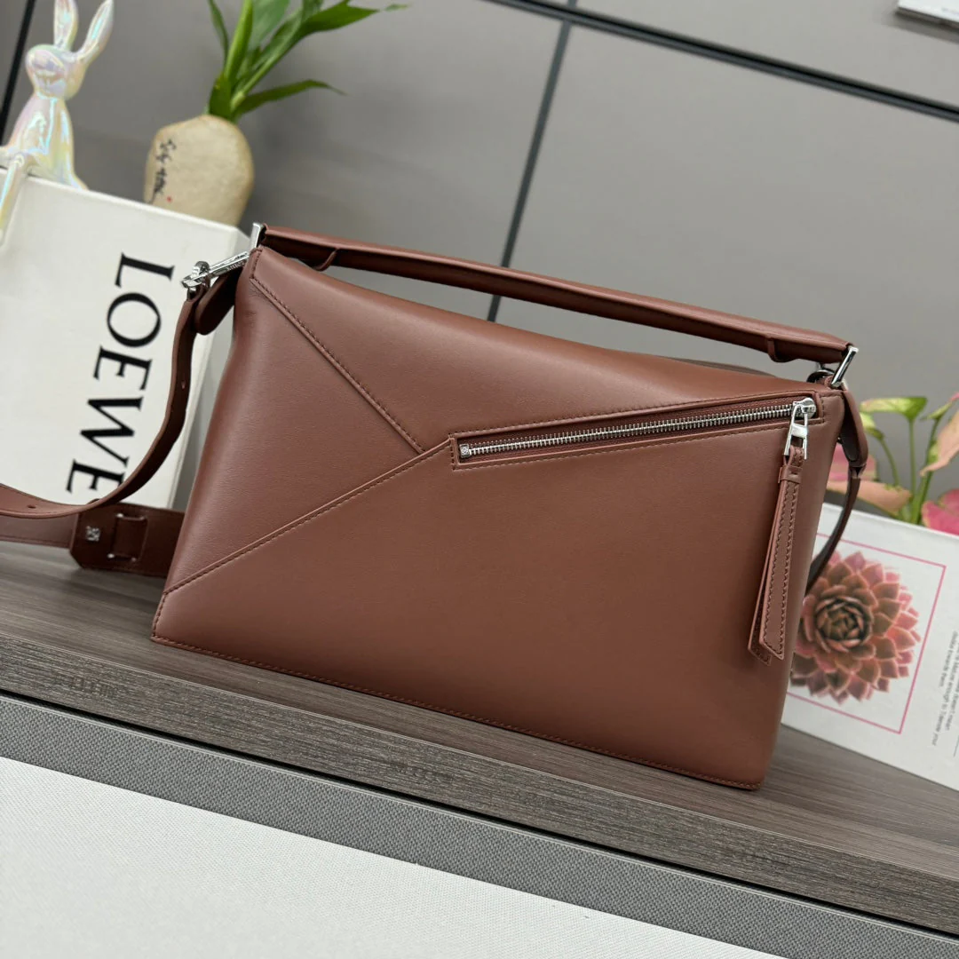 LOE PUZZLE 33 BAG IN PENNY BROWN CALFSKIN