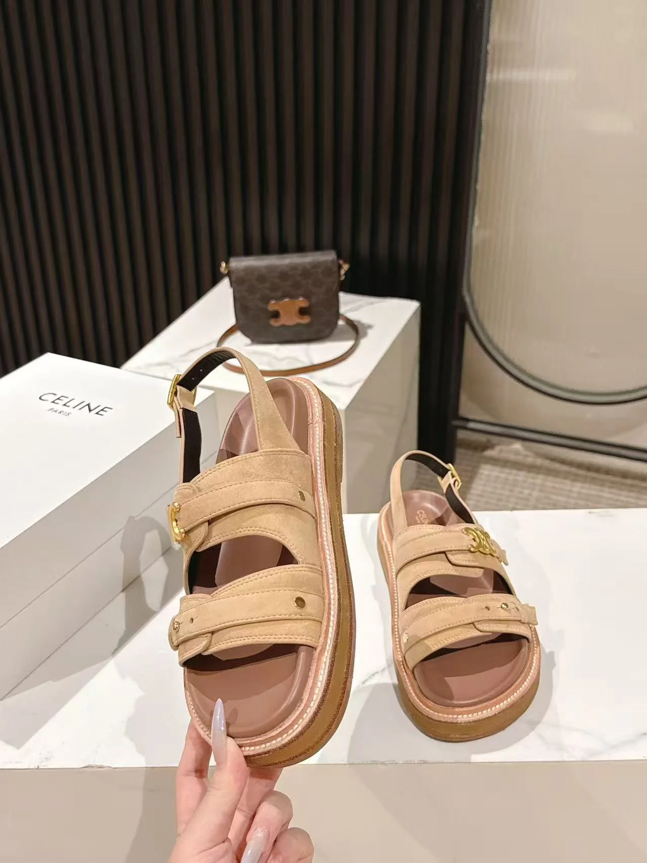 CELINE 25S TIPPI TRIOMPHE SANDAL IN LIGHT BROWN CALFSKIN SUEDE