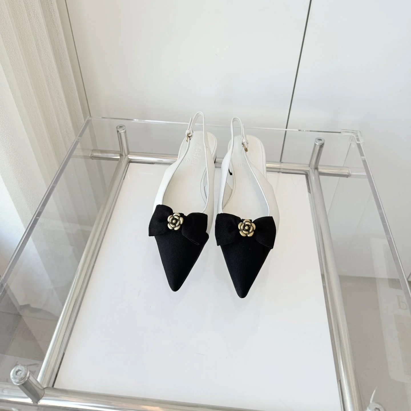 SLINGBACKS 18 MM IN WHITE CALFSKIN MIX BLACK CANVAS