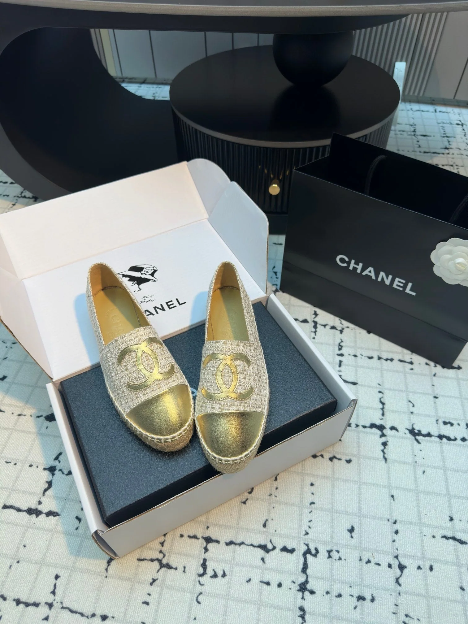 ESPADRILLES LOAFERS IN BEIGE TWEED AND GOLDEN LAMBSKIN
