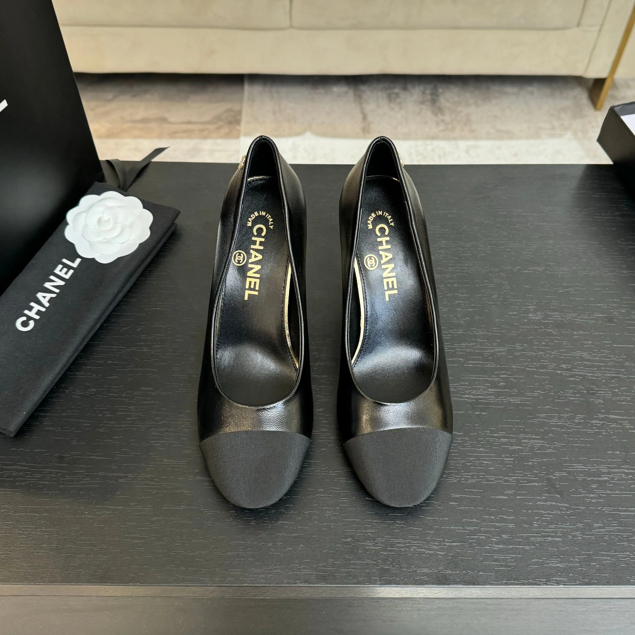 HIGH HEEL 85 MM SANDALS IN BLACK CALFSKIN AND FABRIC