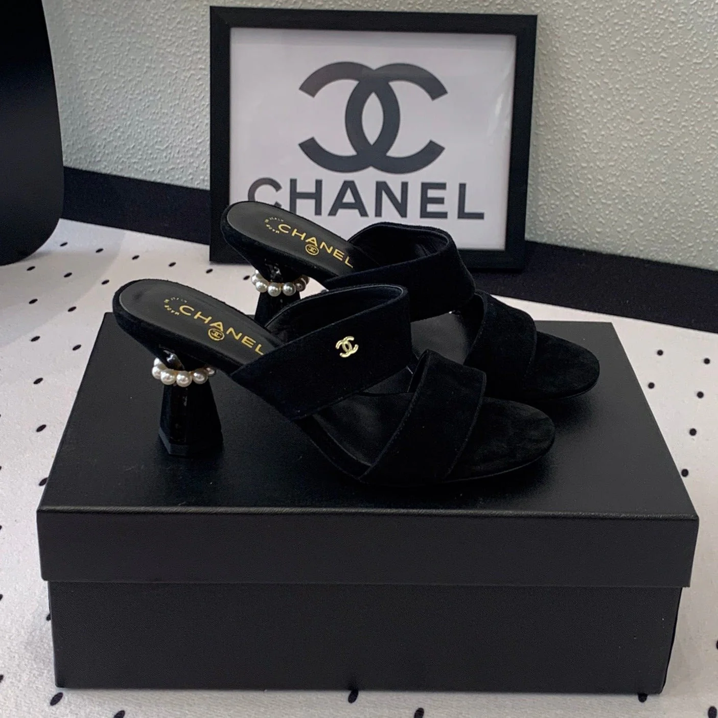 MULES black LAMBSKIN