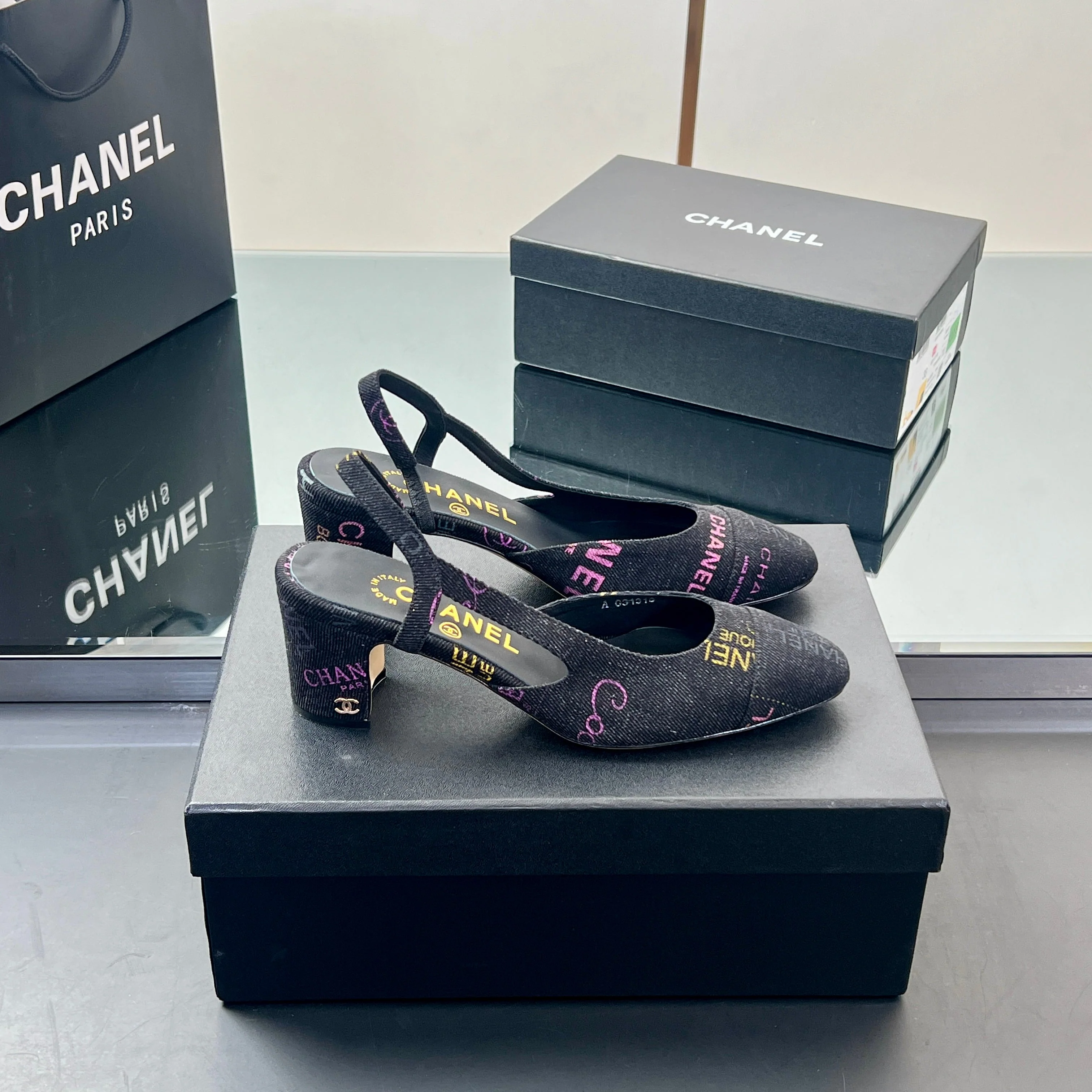 CC SLINGBACK 25S 65 MM IN BLACK FABRIC PRINT BRAND LOGO