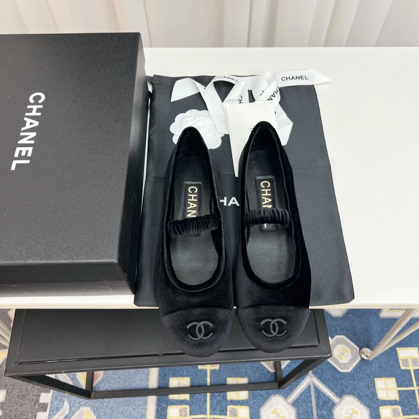CC MARY JANE FLAT IN BLACK VELVET