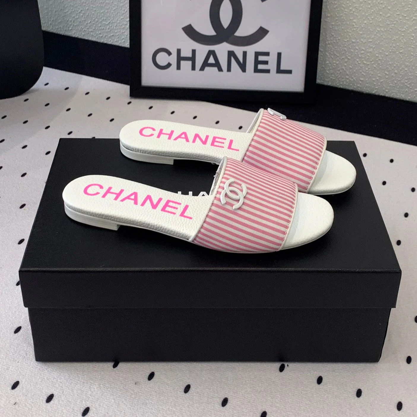 MULES pink LAMBSKIN