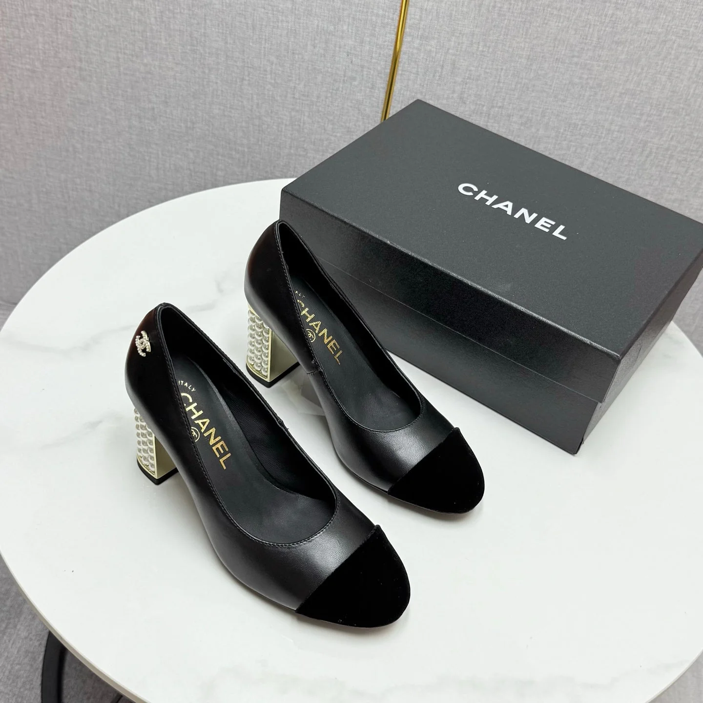 CC HIGH HEEL 25S IN BLACK LAMBSKIN AND SUEDE WITH PEARL HEEL STYLE 3