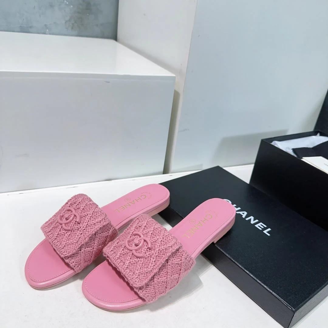 KNIT TAFFY PINK FABRIC FLAT SLIDE