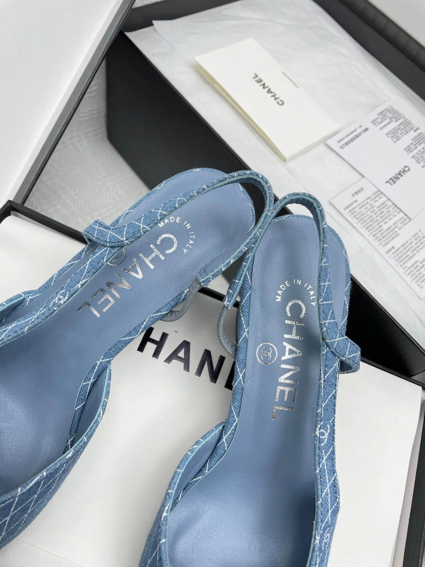 CC SLINGBACK 25S 65 MM IN BLUE DENIM WITH PLAID PATTERN