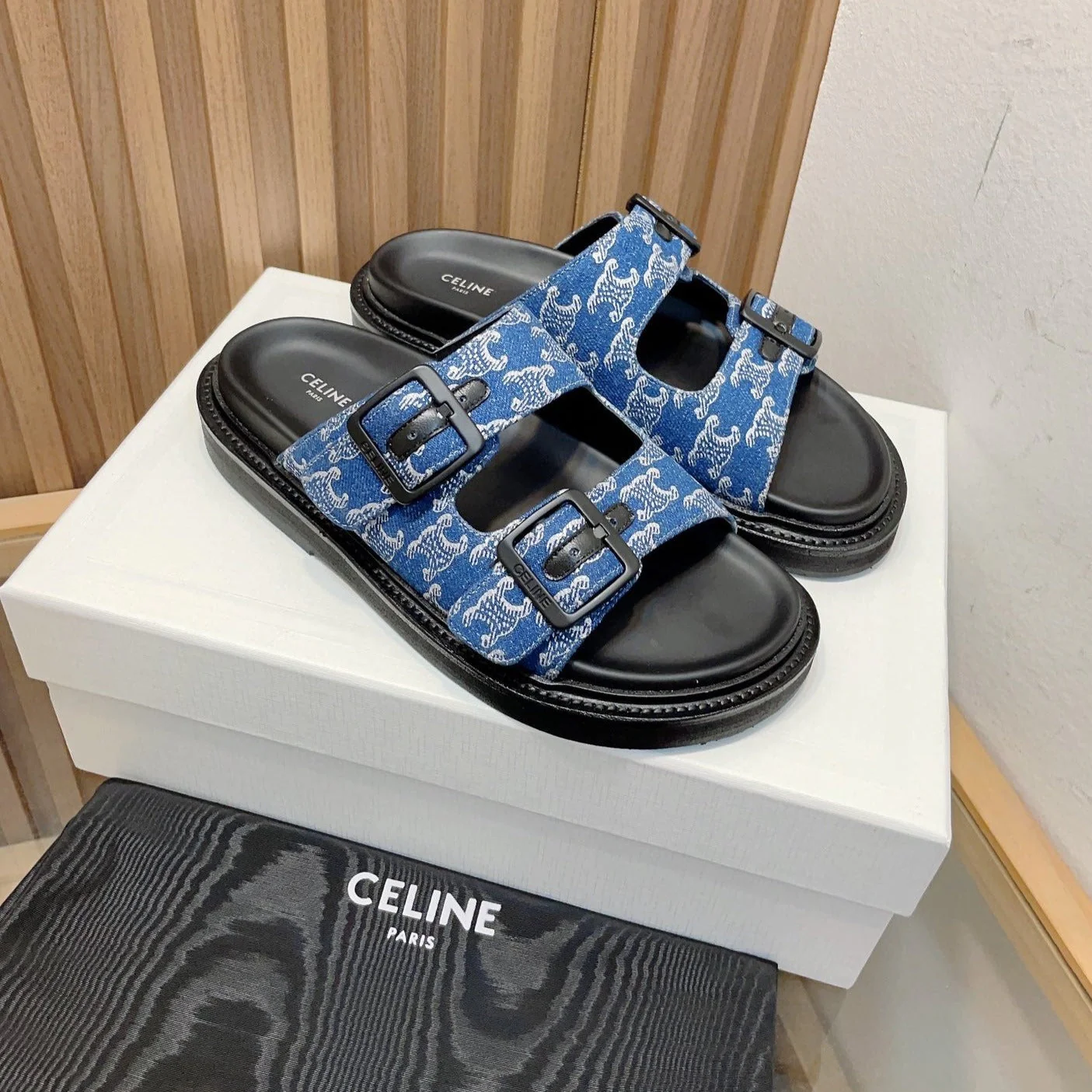 TWIN-STRAP SANDALS WITH SUEDE UPPERS AND BUCKLE CLOSURE COBALT BLUE BLACK CARO