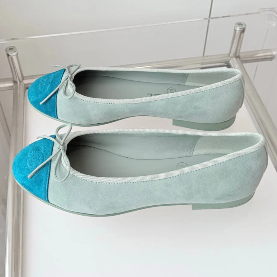 BALLET FLAT IN CERULEAN BLUE MIX PEARL GRAY SUEDE